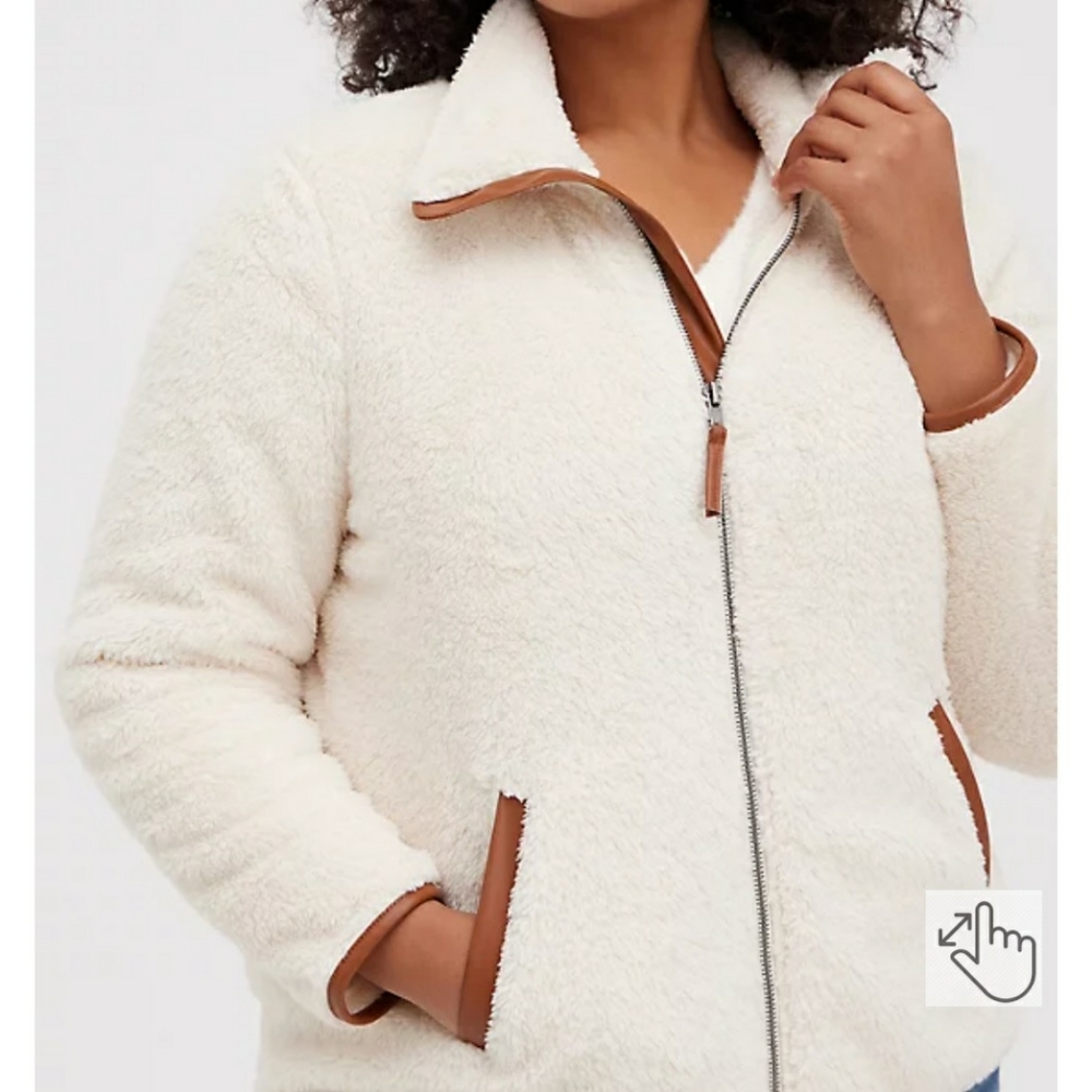 Torrid NWT Sherpa Shearling Zip Front Faux Leather Trim Jacket 3X - Picture 6 of 9